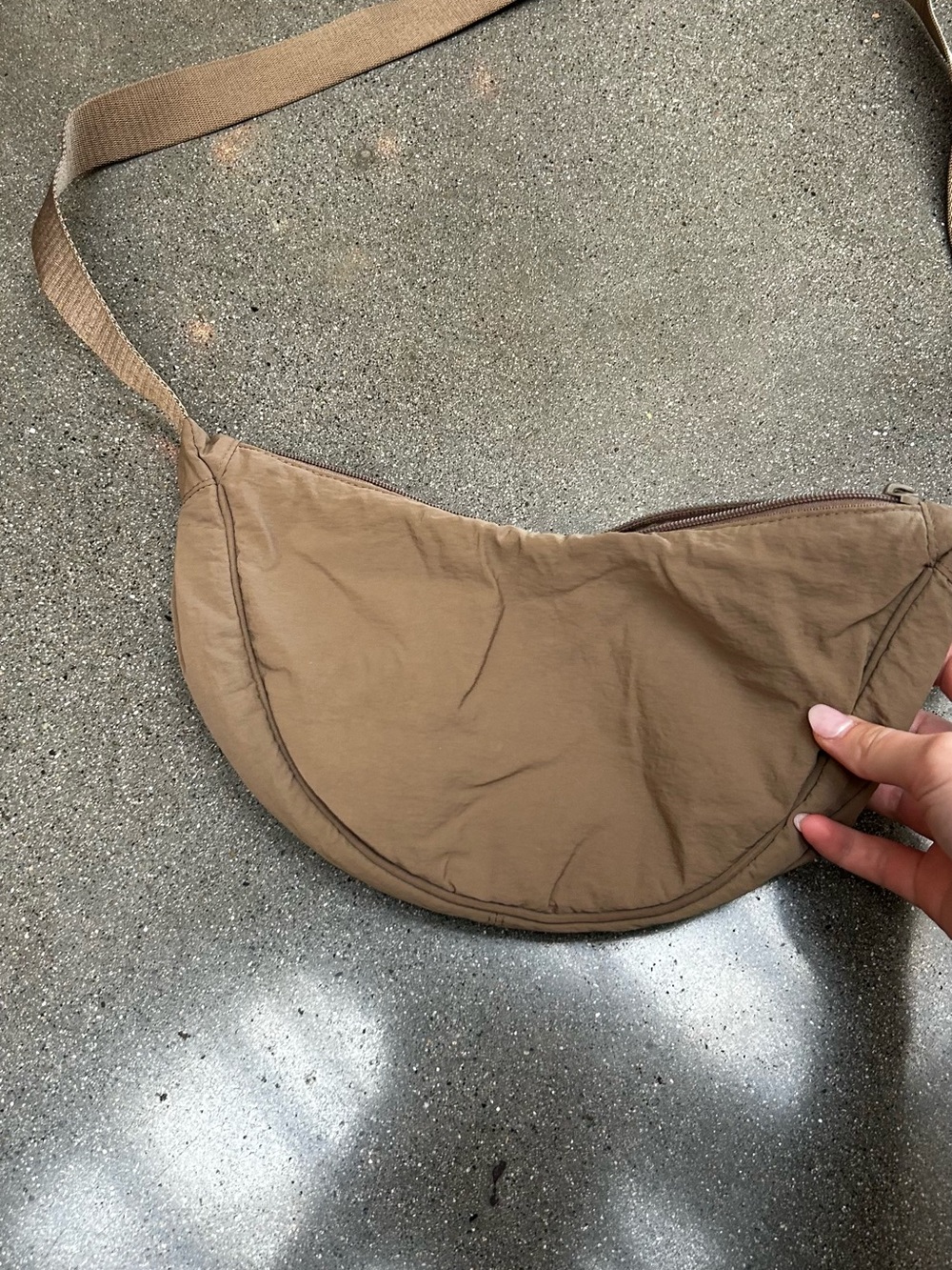 Uniqlo bag bundle!! - Picture 5 of 9